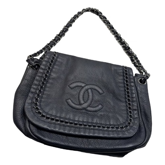 Vintage CHANEL Leather Luxe Ligne accordion flap bag - Picture 1 of 17